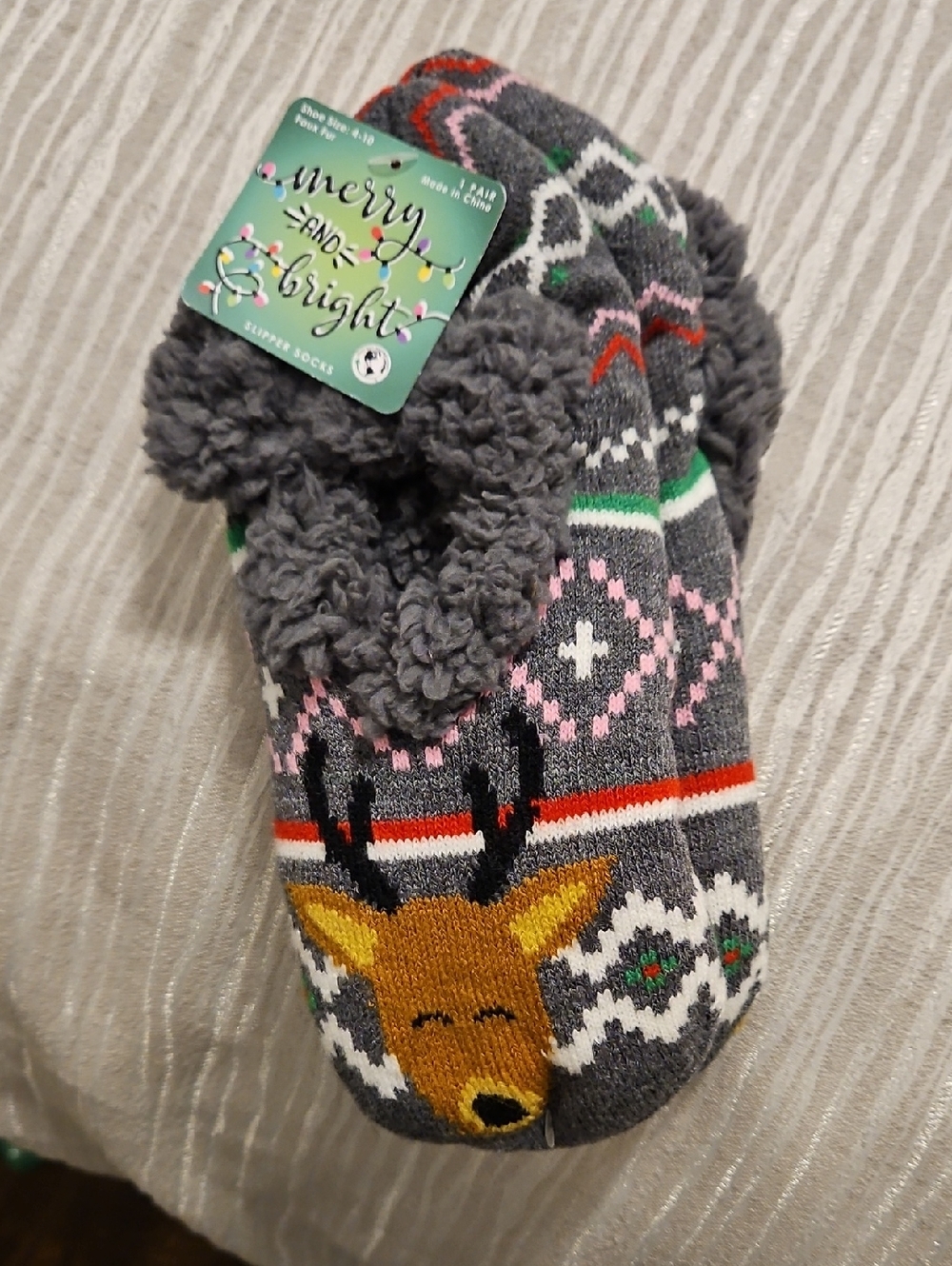 Merry and Bright Women's Gray Fleece-Lined Reindeer Slipper Socks